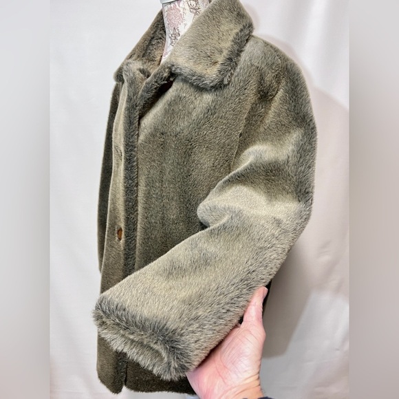 BERNARDO Taupe‎ faux fur Teddy jacket size L. - Picture 2 of 15